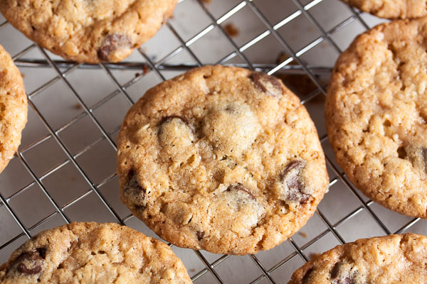 dark chocolate toffee cookies