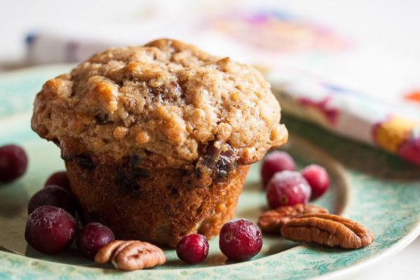 oatmeal muffins with dates, cranberries and pecans