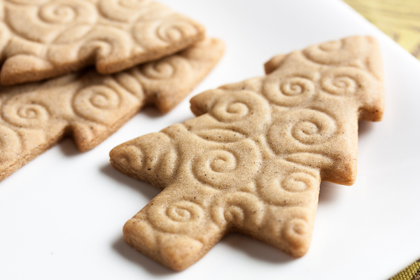 These spiced cardamom cookies have the flavour of chai and a texture reminiscent of animal crackers. A great year-round cookie, but perfect for Christmas baking.