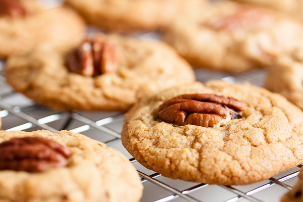 brown sugar pecan cookies