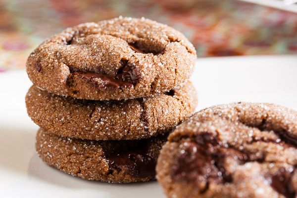 Chewy chocolate gingerbread cookies, made with fresh grated ginger and loaded with chunks of dark chocolate. This cookie packs a punch of flavour.