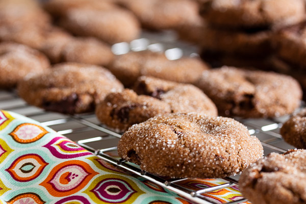 Chewy chocolate gingerbread cookies, made with fresh grated ginger and loaded with chunks of dark chocolate. This cookie packs a punch of flavour.