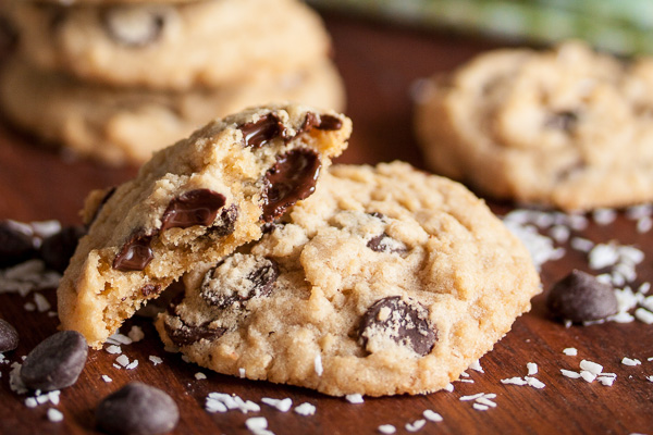 coconut chocolate chip cookies