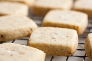 walnut shortbread