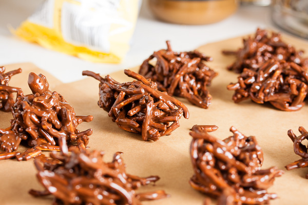 christmas cookies with chinese noodles