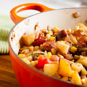 Mexican Vegetable Stew – loaded with beautiful fresh vegetables, this slightly spicy stew is hearty and filling, but not too heavy. It's one of my absolute favourites that I make again and again.