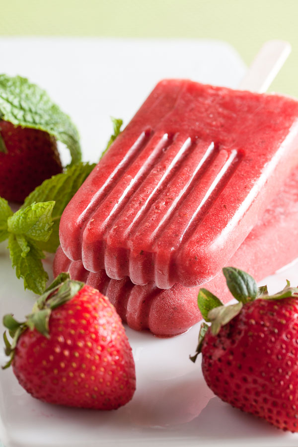 Strawberry Mint Popsicles – sweet, light and refreshing. A perfect summer treat.