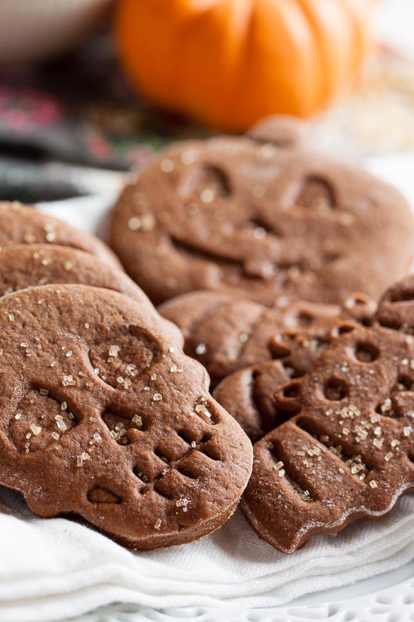 These molasses spice cookies have a deep, rich flavour. Not too sweet, very molasses-y, and with an undercurrent of dark rum.