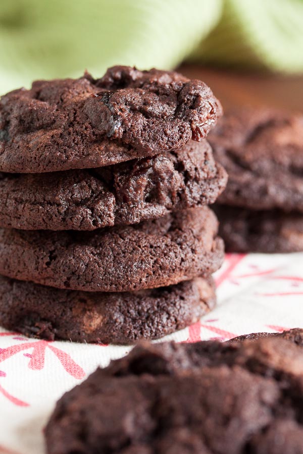 Dark Chocolate Sour Cherry Cookies – soft, dense, and oh-so-chocolate-y, with bursts of tart cherry throughout.