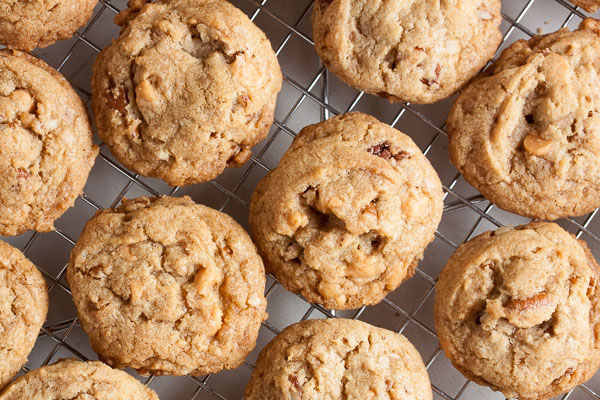 Buttery Toffee Pecan Cookies