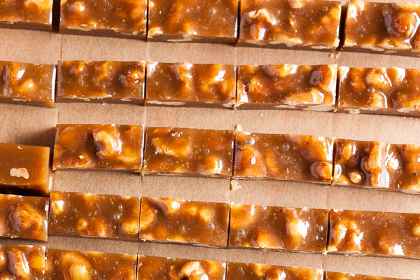 Spiced Maple Walnut Caramels, with the richly layered flavours of cinnamon, nutmeg and cloves, plus of course maple syrup and walnuts.