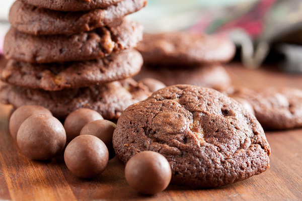 chocolate malted whopper cookies