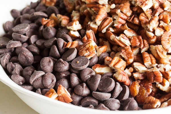 Pecan Raisin Chocolate Chip Cookies – a perfect chocolate chip cookie, plus crunchy buttery pecans and sweet chewy raisins.