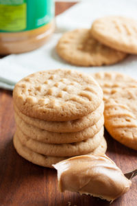 Soft & chewy peanut butter cookies – the flavour and texture that everybody loves!