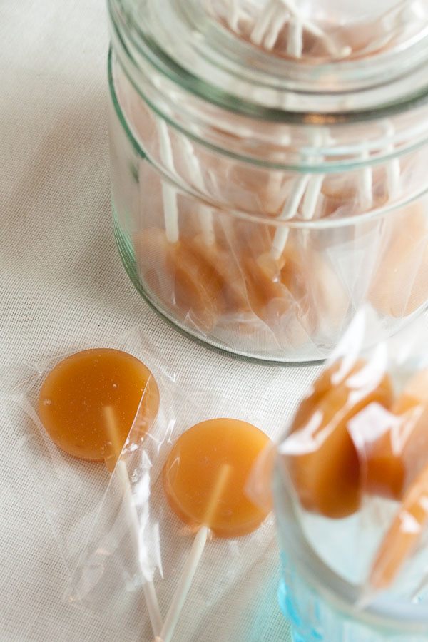 Deliciously buttery and caramelly Old-Fashioned Butterscotch Lollipops. For kids of all ages!