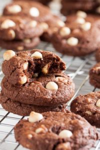 White Chocolate Chip Fudge Cookies – a moist, chewy, fudge-y cookie studded with lots of sweet white chocolate chips. This one's a favourite!