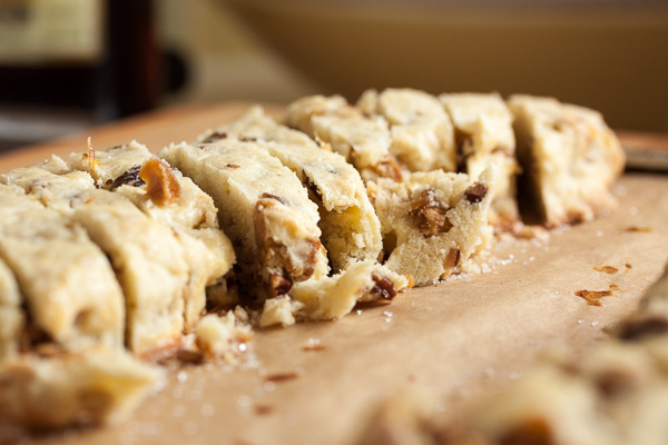 Perfectly crunchy Tropical Biscotti, with fruity flavour from dried apricots and pineapple, plus buttery toasted pecans and dark rum!