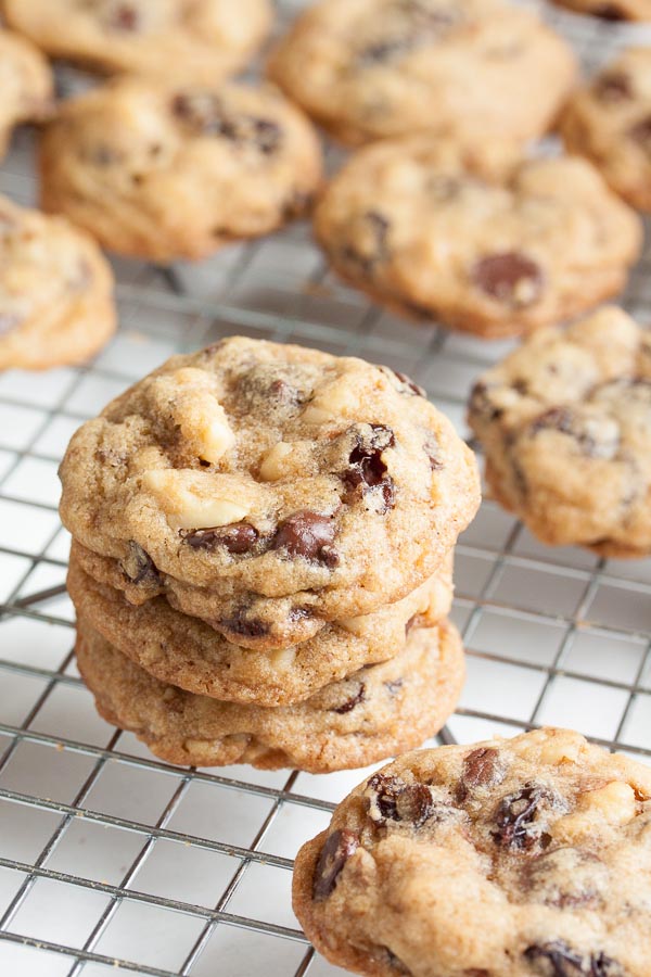 These Chunky Bar Cookies will remind you of the candy bar of the same name – loaded with lots of chocolate, raisins, and crunchy toasted nuts!