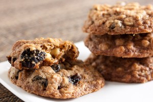 white chocolate cherry oatmeal cookies