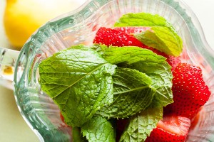 Strawberry Mint Popsicles – sweet, light and refreshing. A perfect summer treat.