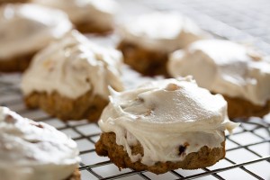Carrot Cake Cookies with Ginger Cream Cheese Frosting – these cookies have all the flavours you'd expect, but the frosting is where it gets really interesting, with both candied ginger and spiced rum!